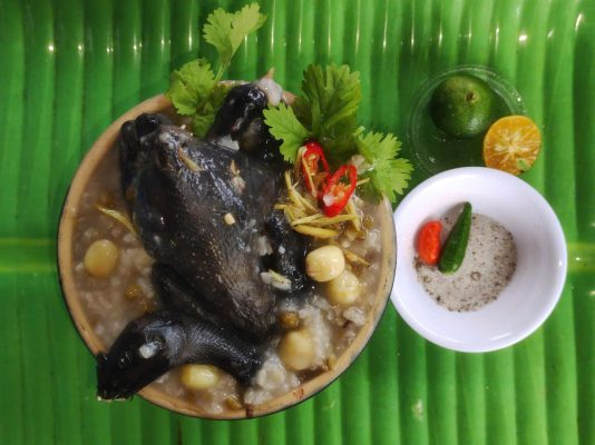 gà ác tiềm - Trung Nam Viva